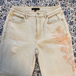 PacSun embroidered mom jeans